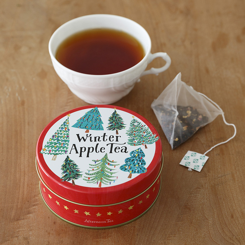at_christmas-tea