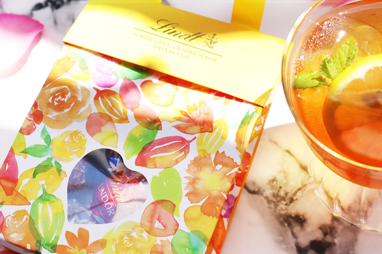 リンツ アーリーサマーコレクション パッケージデザイン_1