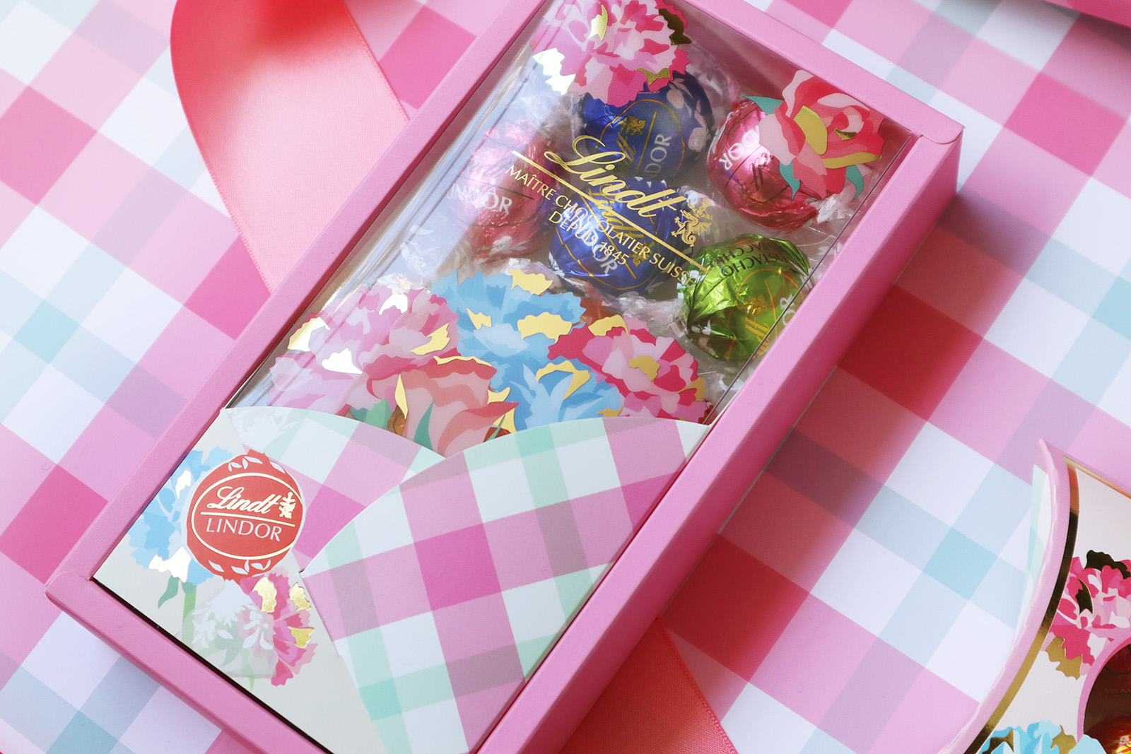 リンツ 母の日 パッケージデザイン_2025_4