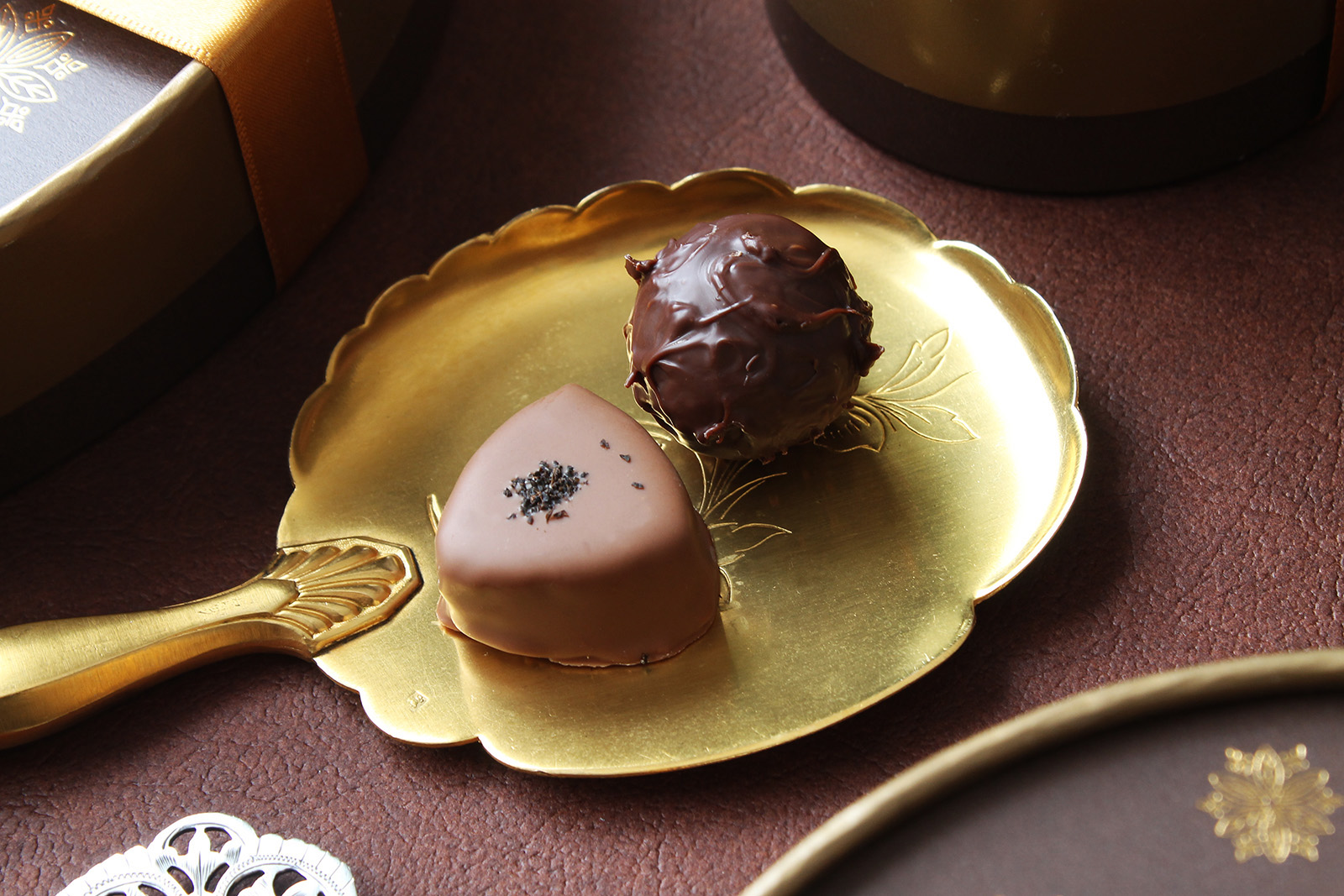 リンツ トリュフ&プラリネ パッケージデザイン_6