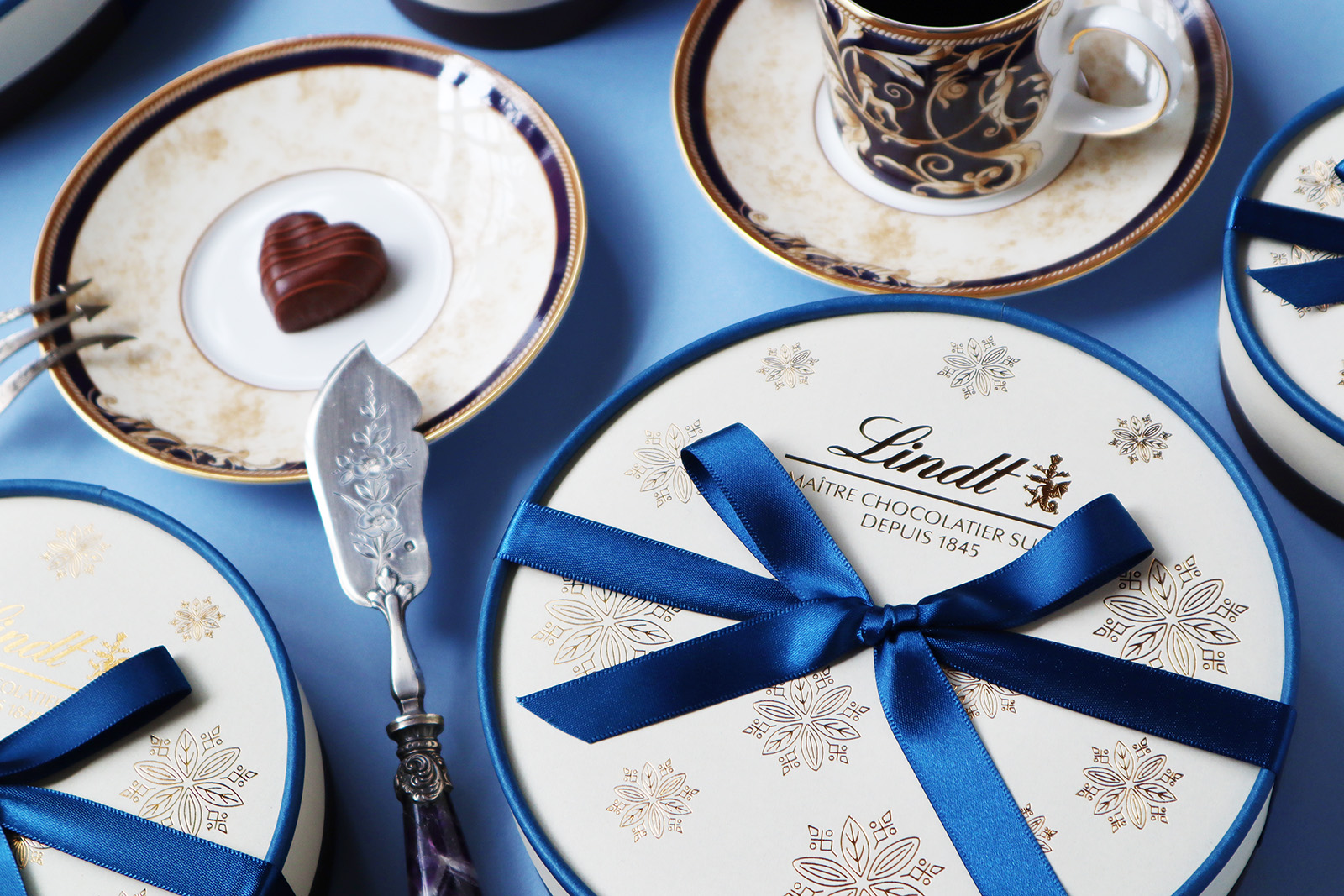 リンツ トリュフ&プラリネ ホワイトデー パッケージデザイン_2