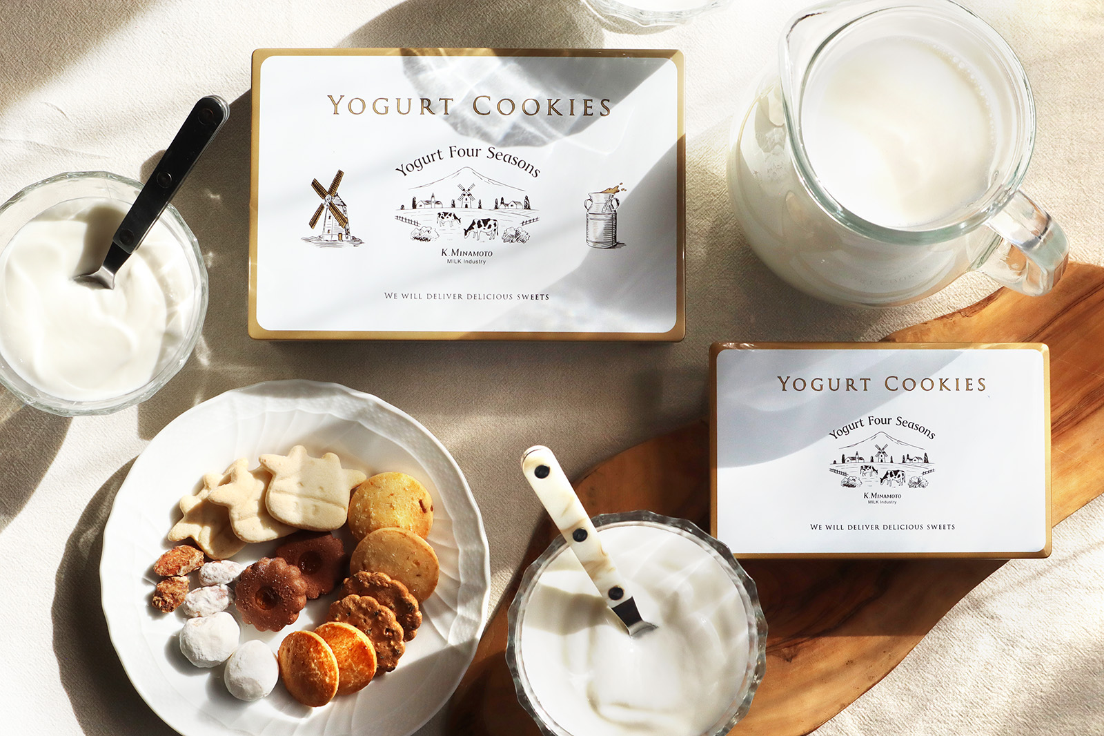 Yogurt Four Seasons「クッキー缶」パッケージデザイン_1